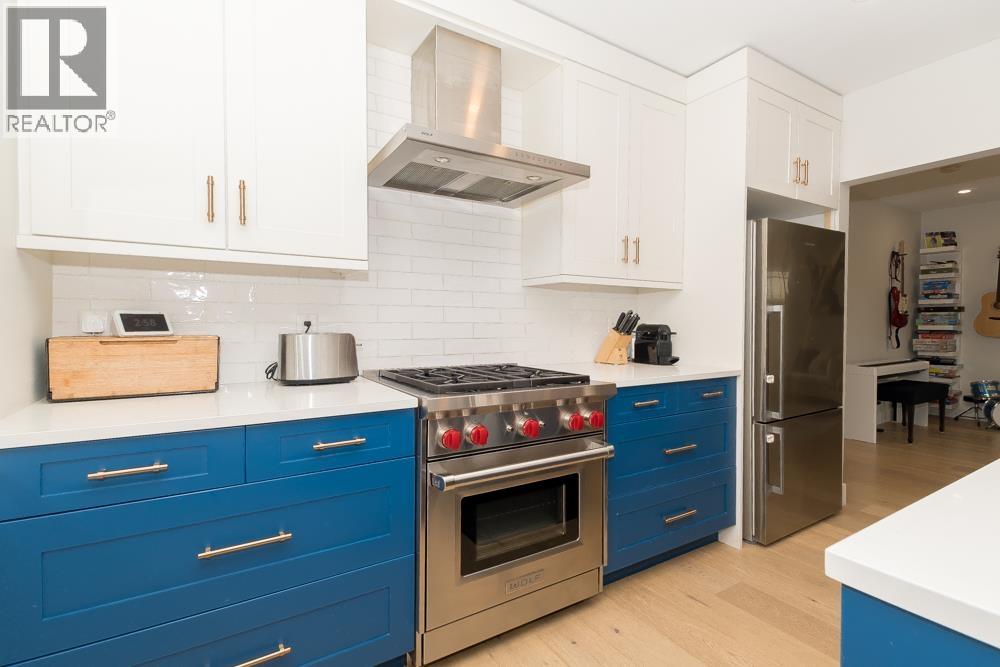 1610 Salsbury Drive, Vancouver, British Columbia  V5L 4B8 - Photo 6 - R3108646