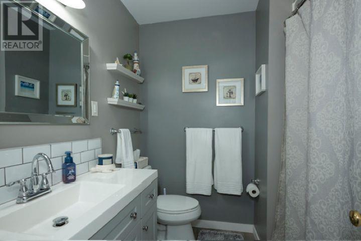 412 Rainbow Street, Thunder Bay, Ontario  P7B 6K2 - Photo 18 - TB2600716