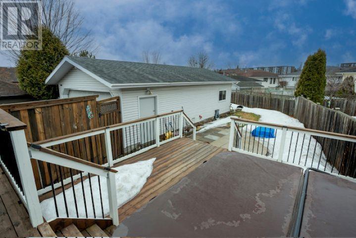 412 Rainbow Street, Thunder Bay, Ontario  P7B 6K2 - Photo 28 - TB2600716