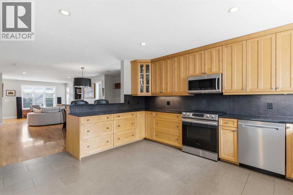 131 25 Avenue NE, Calgary, Alberta  T2E 1X9 - Photo 9 - A2300858