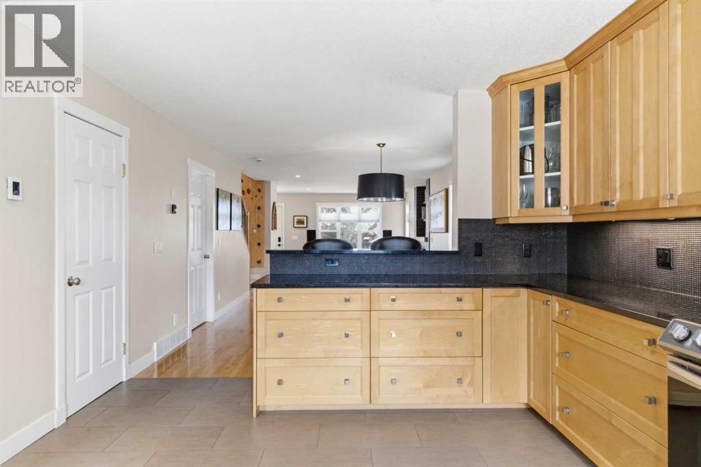 131 25 Avenue NE, Calgary, Alberta  T2E 1X9 - Photo 10 - A2300858