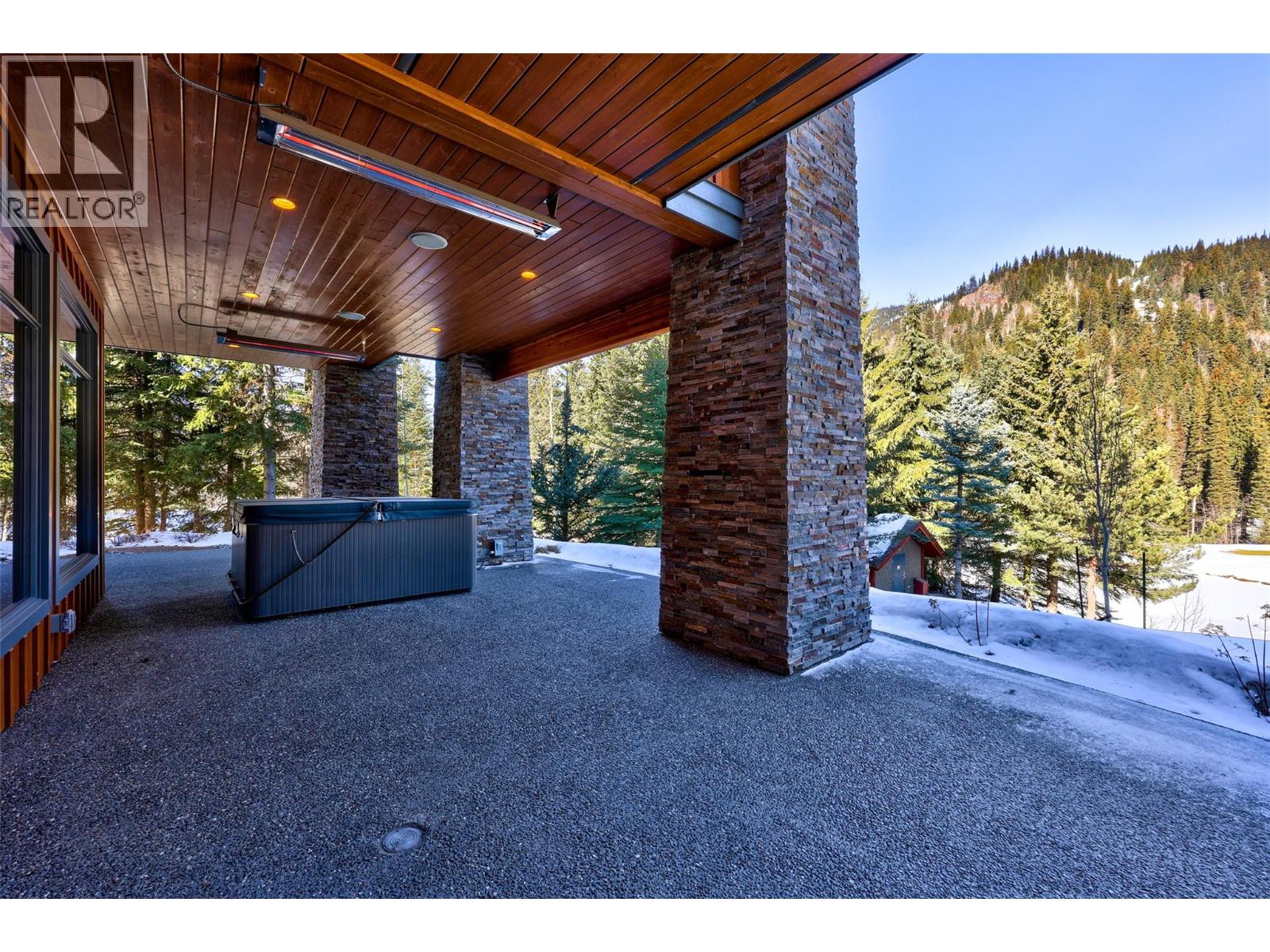 2436 Fairways Drive, Sun Peaks, British Columbia  V0E 5N0 - Photo 39 - 10382117