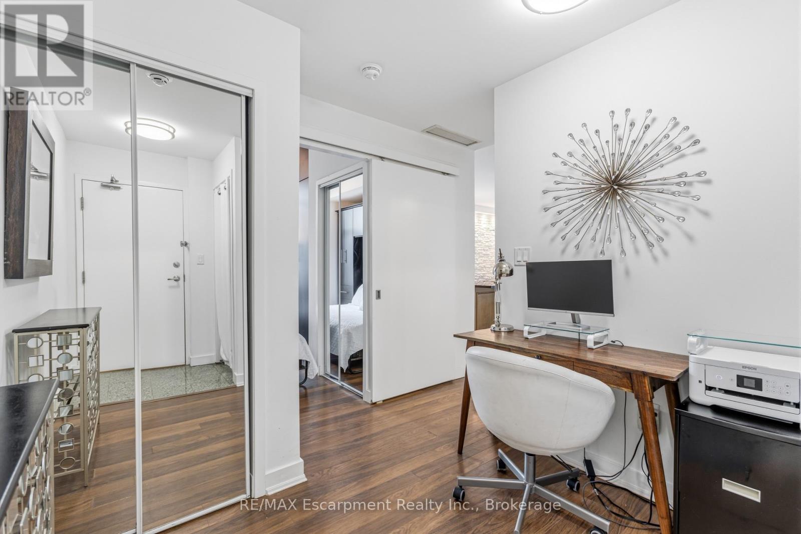 303 - 9 Spadina Avenue, Toronto, Ontario  M5V 3V5 - Photo 5 - C13007658