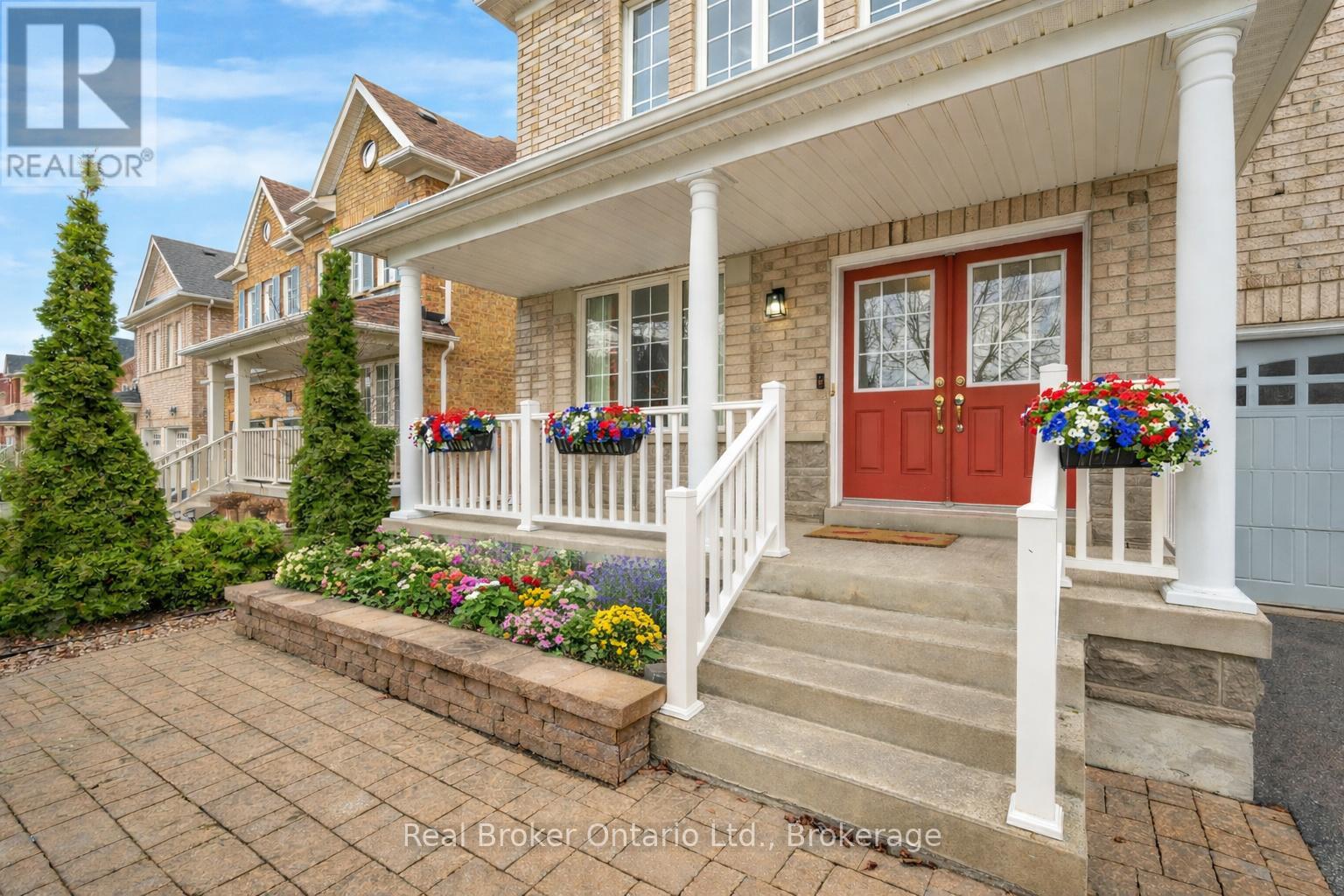 6 Wilsongary Circle, Ajax, Ontario  L1T 0G7 - Photo 6 - E13007496