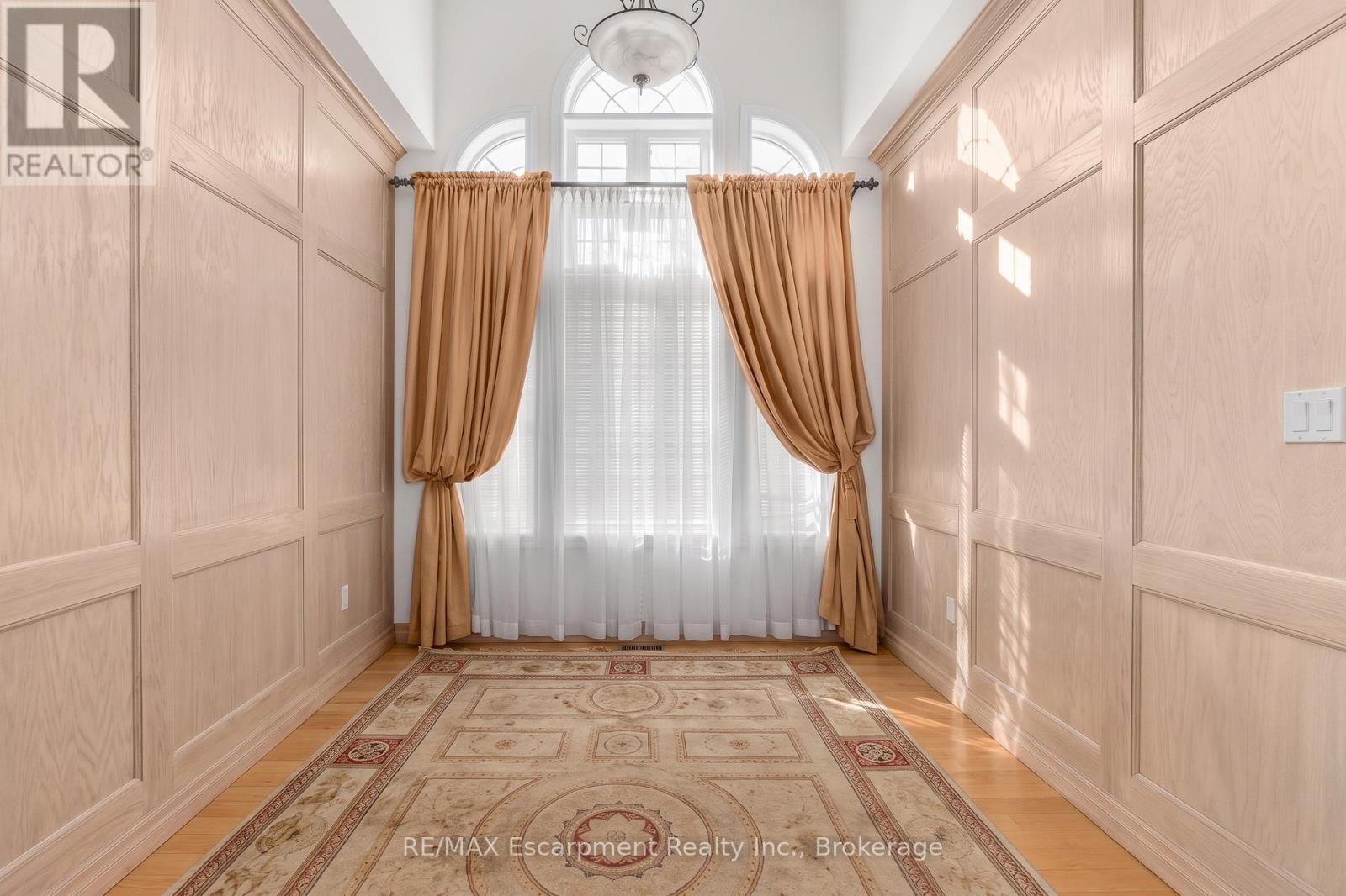 2298 Salcome Drive, Oakville, Ontario  L6H 7N2 - Photo 10 - W13007732