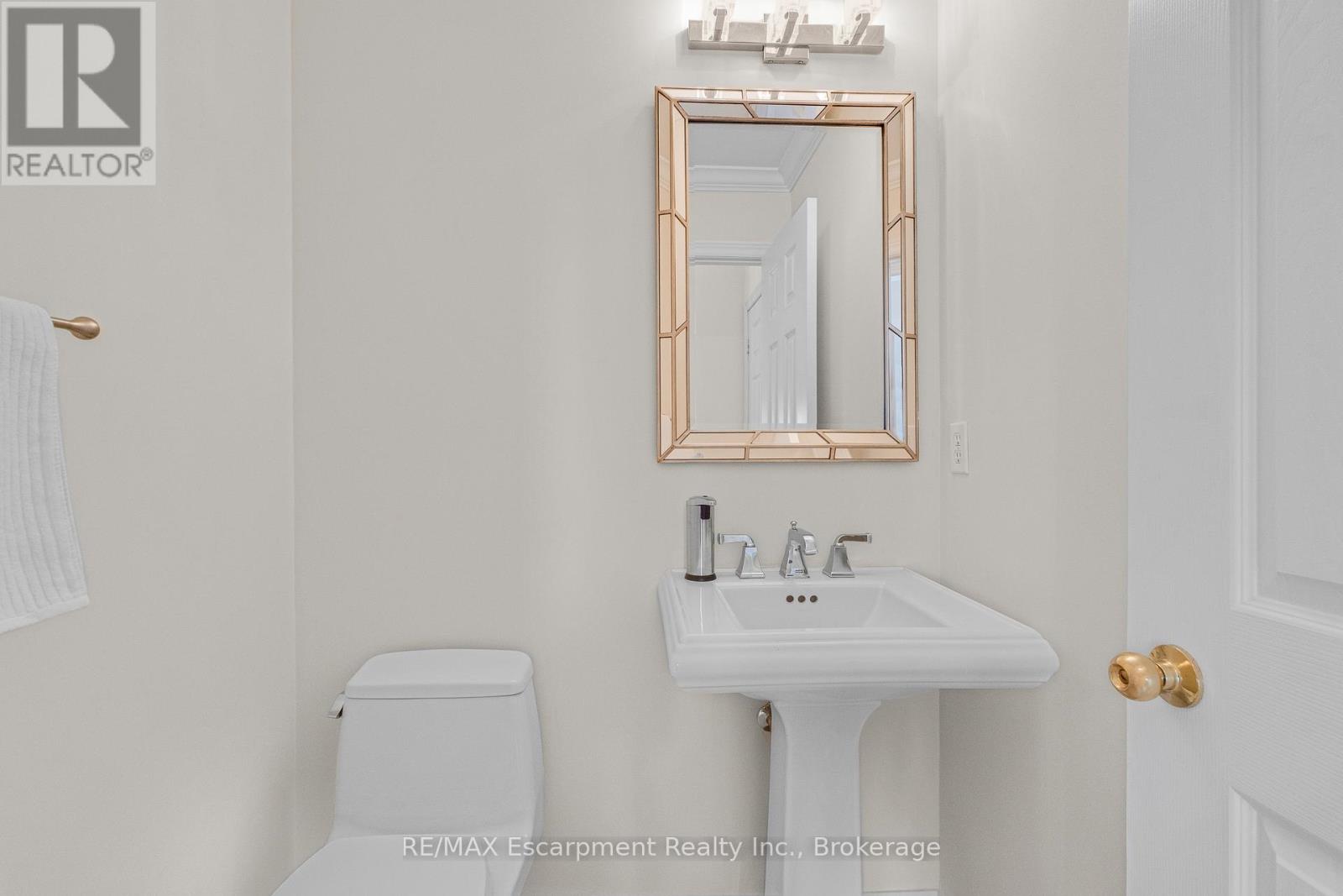 2298 Salcome Drive, Oakville, Ontario  L6H 7N2 - Photo 21 - W13007732