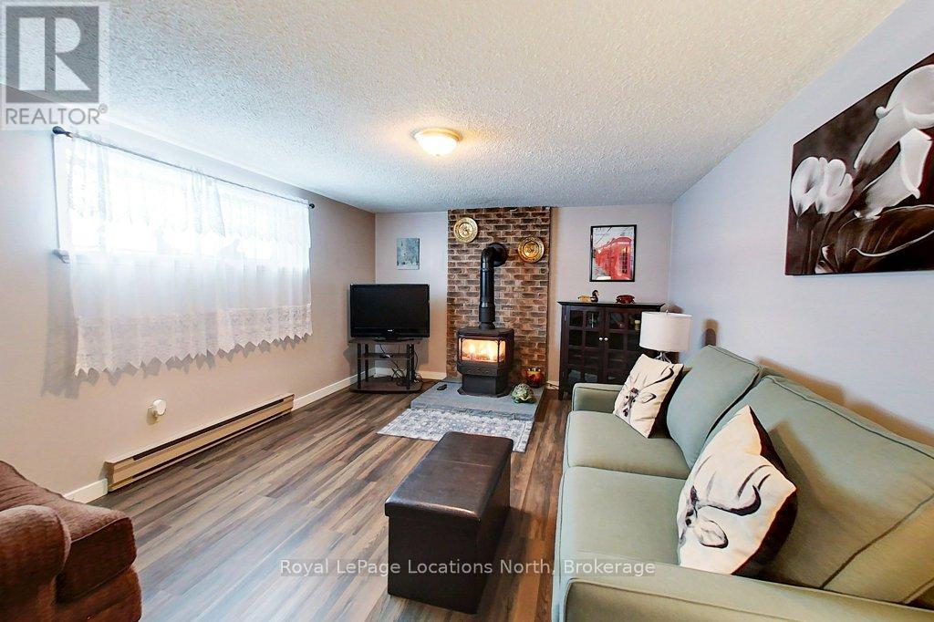 56 Lorne Avenue, Collingwood, Ontario  L9Y 2B7 - Photo 25 - S12890242