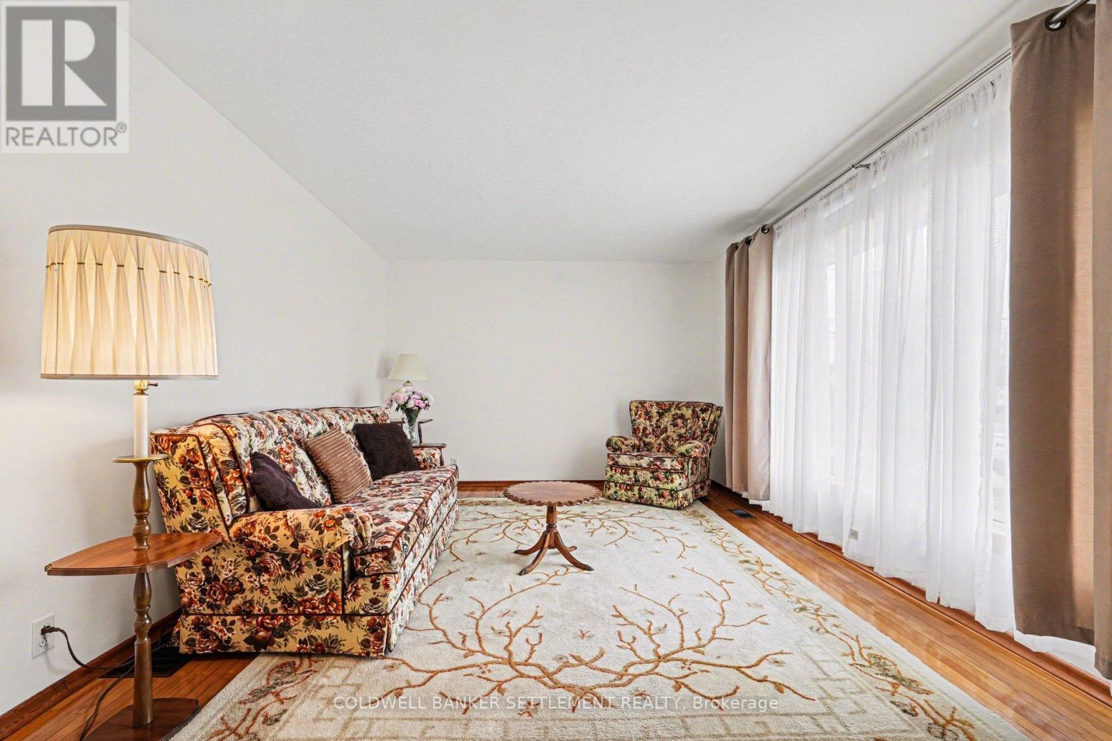 64 South Street, Perth, Ontario  K7H 2G7 - Photo 4 - X13007818