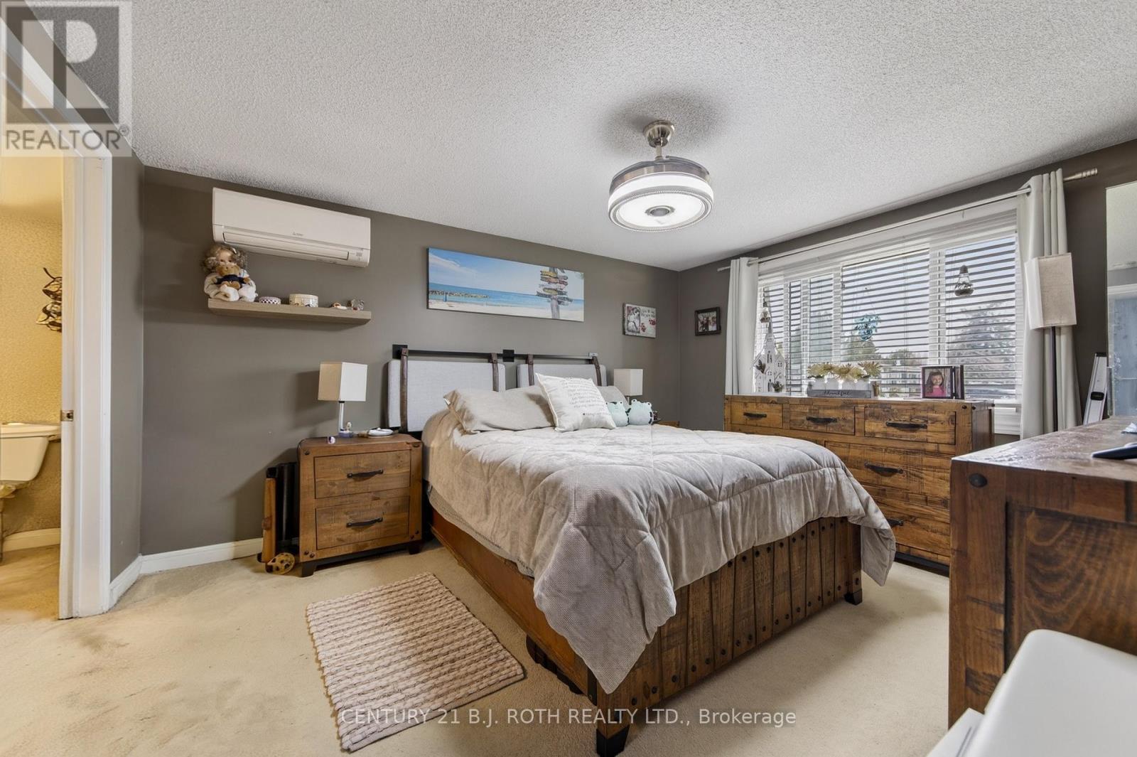 25 Comforts Cove Crescent, Innisfil, Ontario  L9S 1S3 - Photo 31 - N12899824