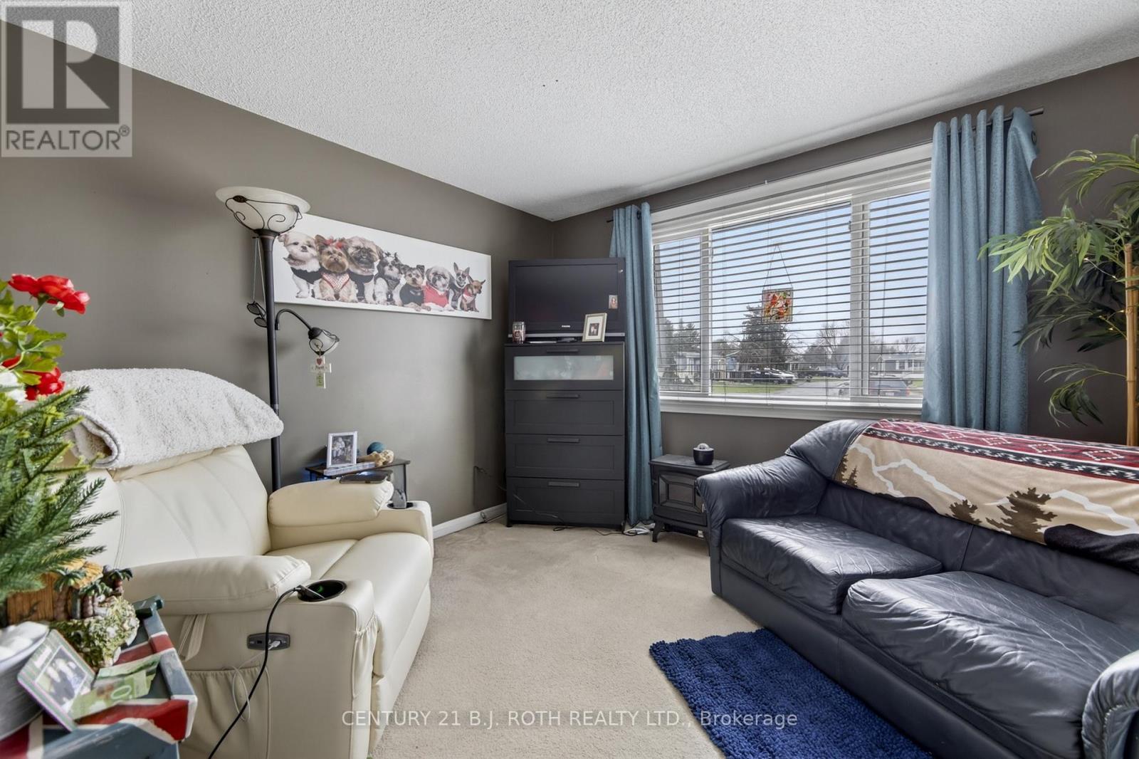 25 Comforts Cove Crescent, Innisfil, Ontario  L9S 1S3 - Photo 35 - N12899824