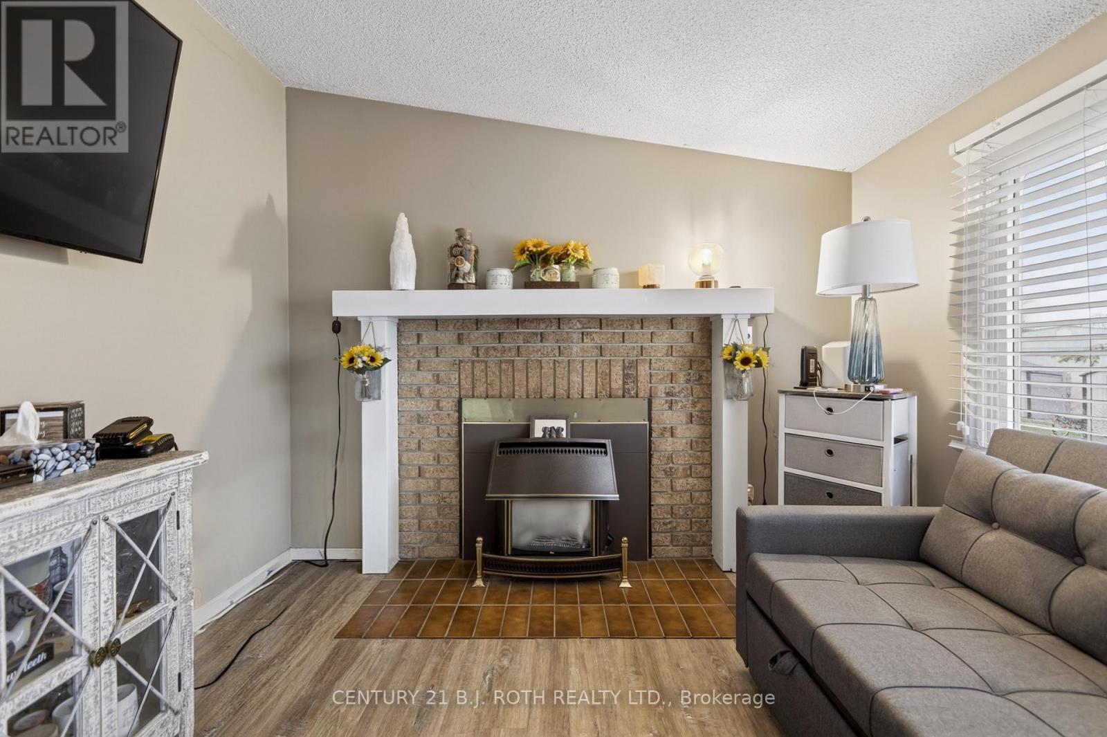 25 Comforts Cove Crescent, Innisfil, Ontario  L9S 1S3 - Photo 39 - N12899824