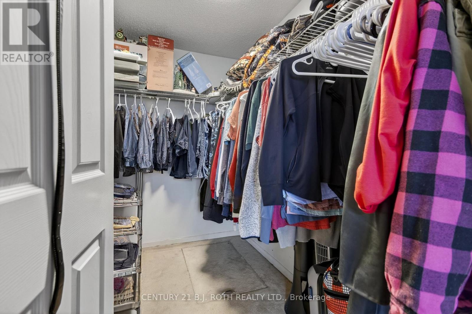 25 Comforts Cove Crescent, Innisfil, Ontario  L9S 1S3 - Photo 34 - N12899824