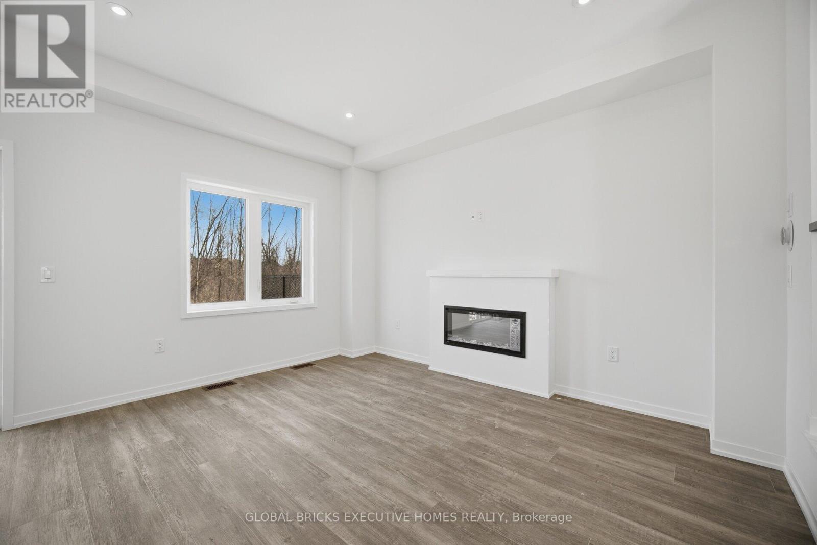 48 Aurora Common, Cambridge, Ontario  N1R 5S2 - Photo 12 - X12957710