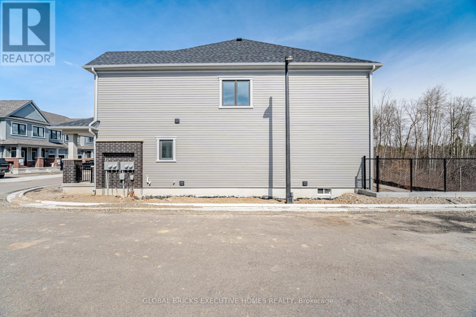 48 Aurora Common, Cambridge, Ontario  N1R 5S2 - Photo 5 - X12957710