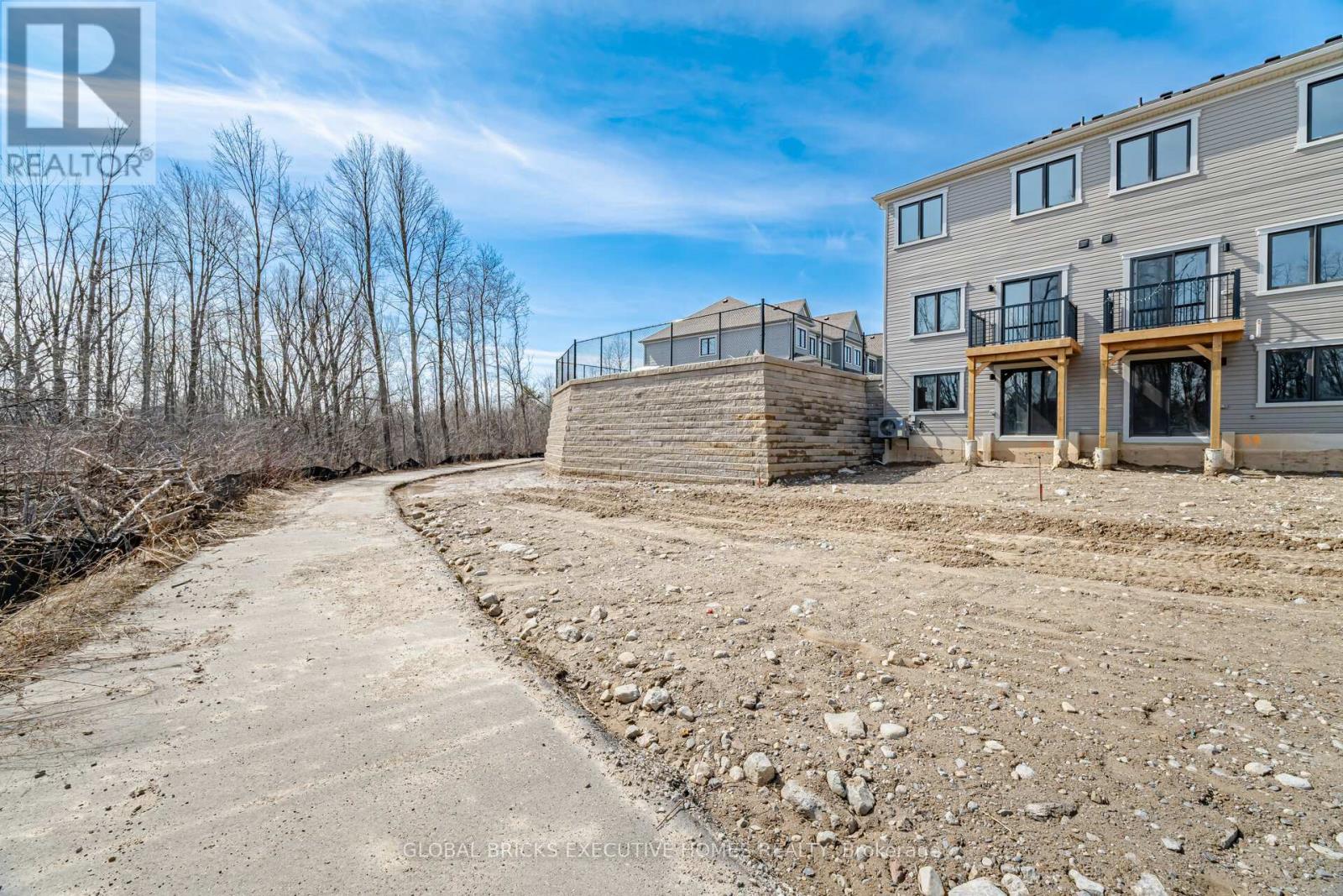 48 Aurora Common, Cambridge, Ontario  N1R 5S2 - Photo 50 - X12957710