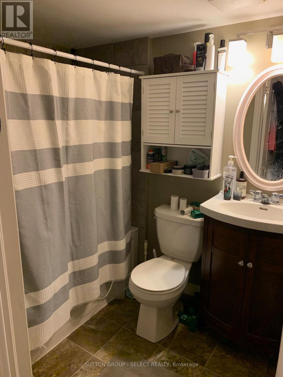 7 Summit Avenue, London North, Ontario  N6H 2G5 - Photo 12 - X13004124