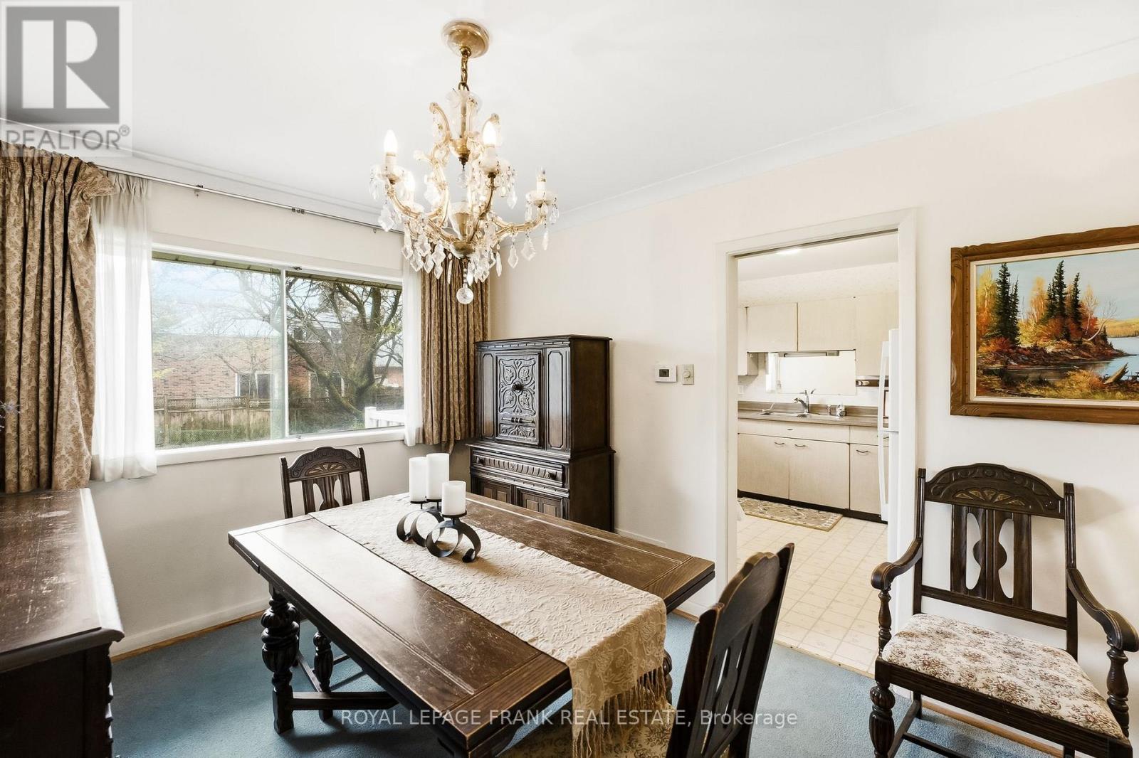 31 Cobham Crescent, Toronto, Ontario  M4A 1V7 - Photo 14 - C13007490