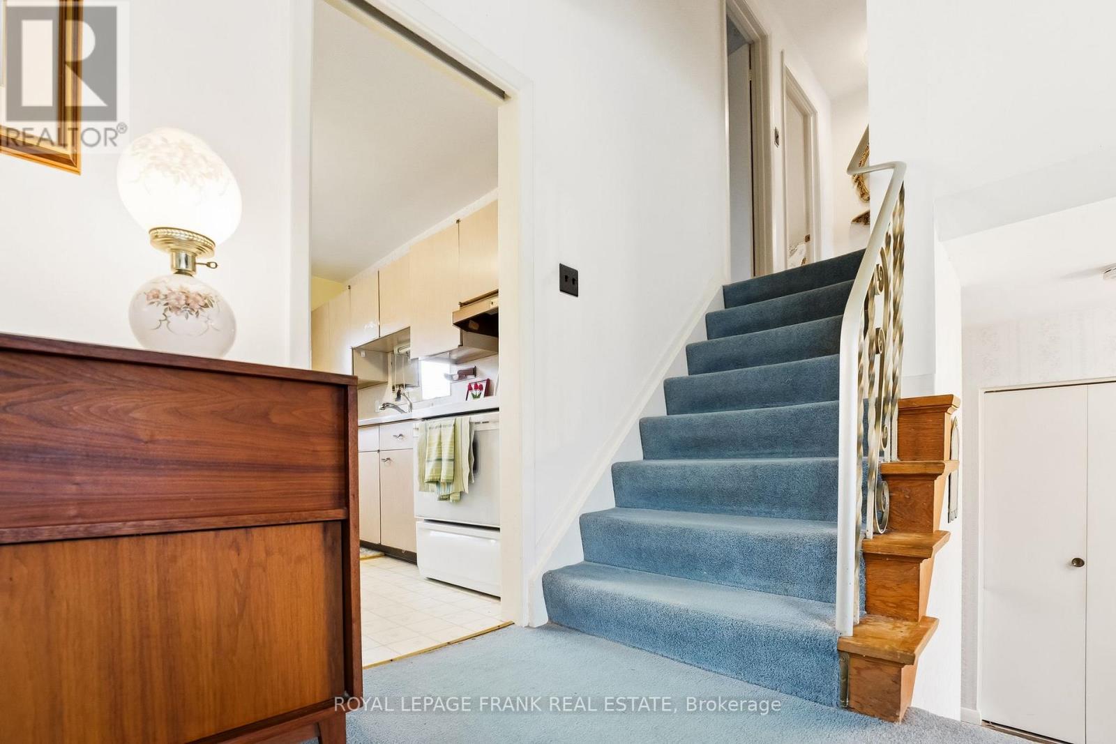 31 Cobham Crescent, Toronto, Ontario  M4A 1V7 - Photo 22 - C13007490