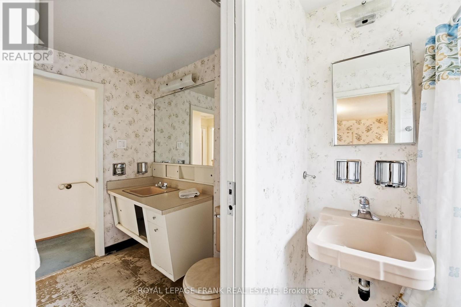 31 Cobham Crescent, Toronto, Ontario  M4A 1V7 - Photo 30 - C13007490