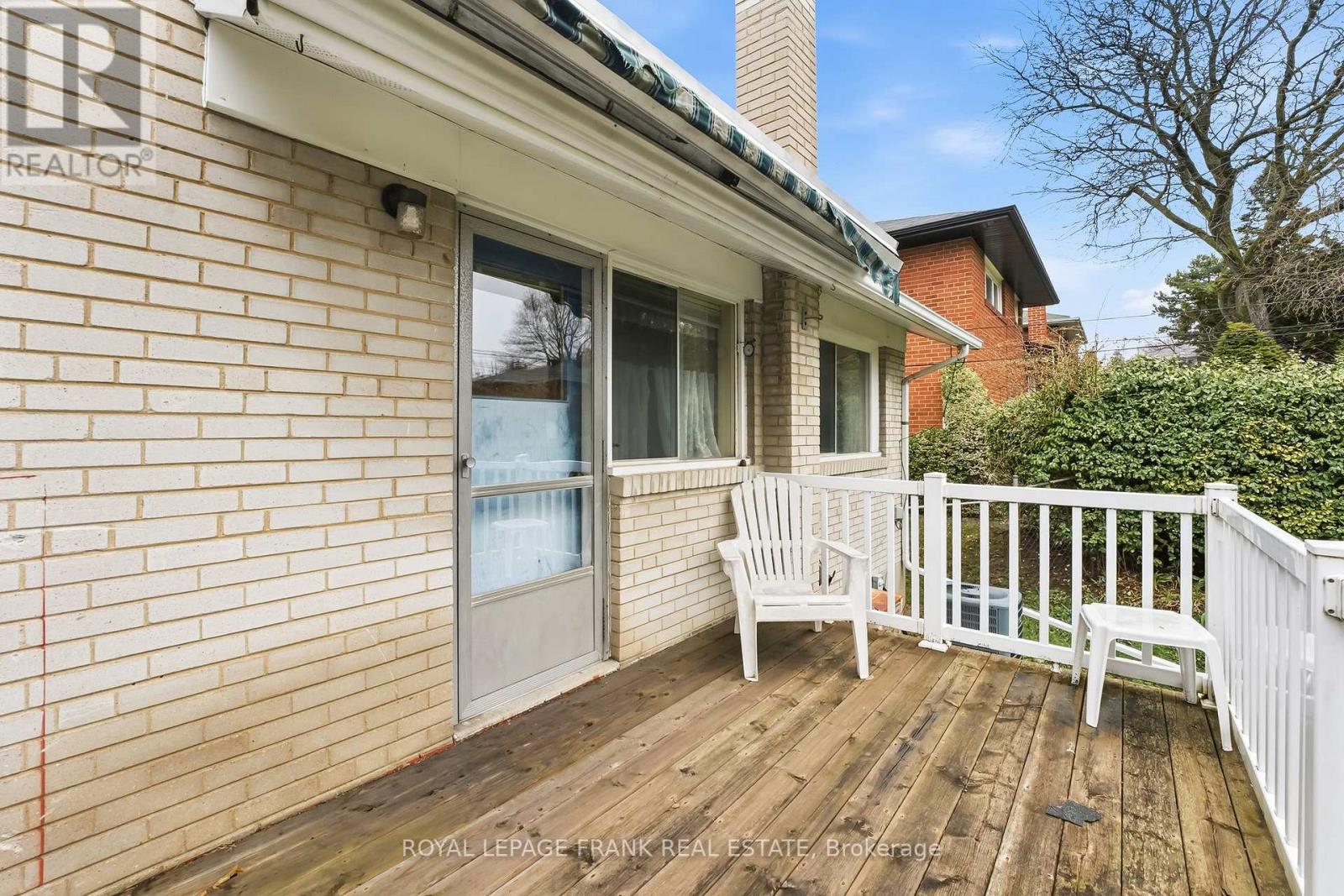 31 Cobham Crescent, Toronto, Ontario  M4A 1V7 - Photo 45 - C13007490