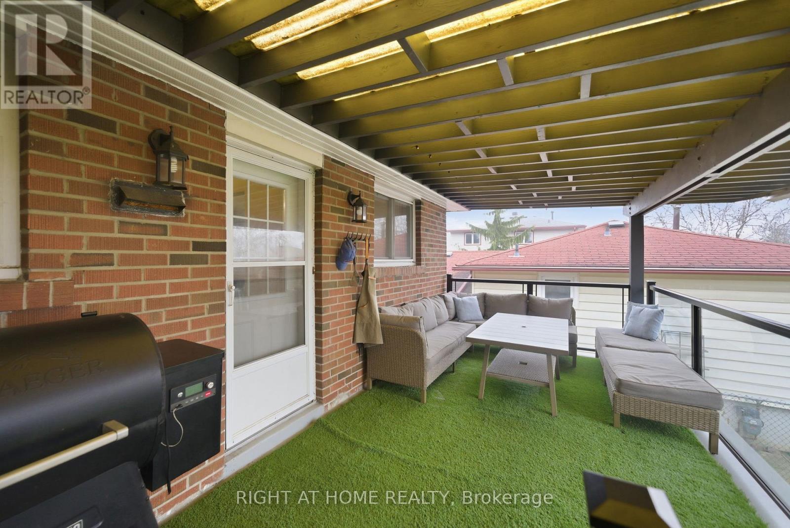 826 West Shore Boulevard, Pickering, Ontario  L1W 2V6 - Photo 22 - E13007514