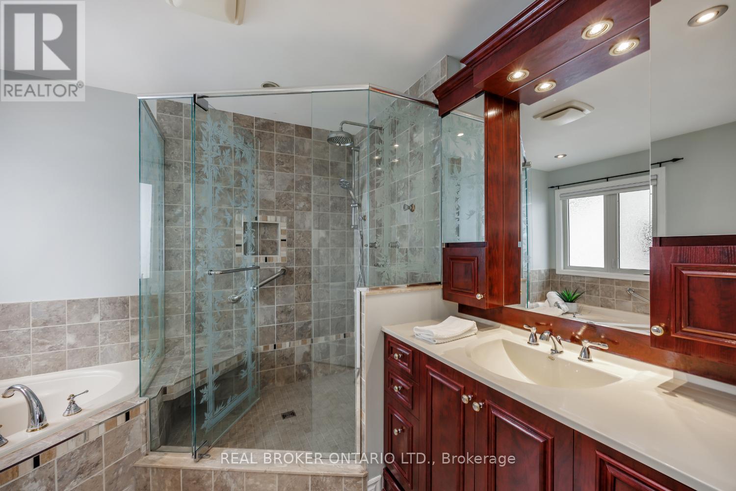 55 Mull Crescent, Clarington, Ontario  L1E 2E2 - Photo 29 - E13007798