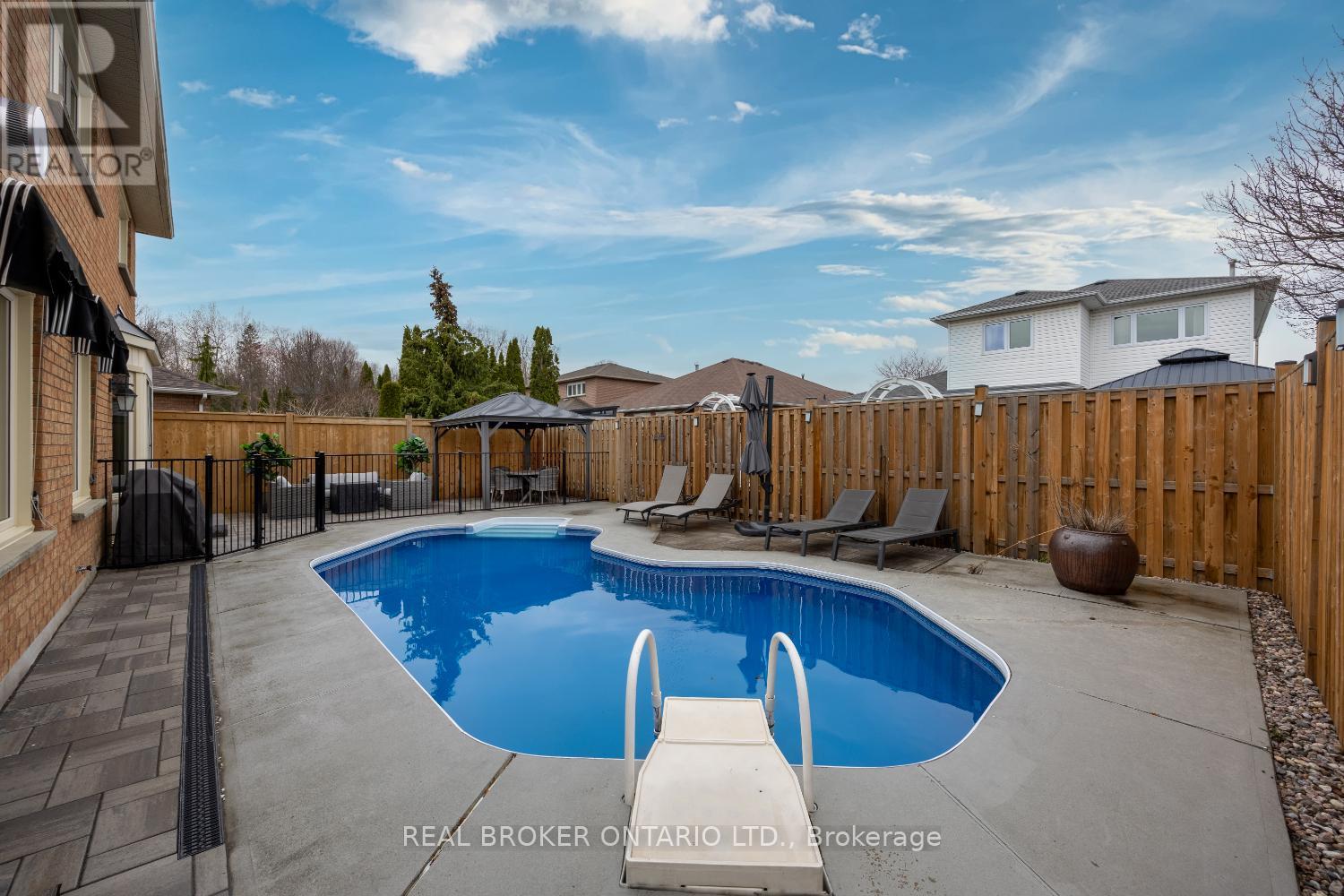 55 Mull Crescent, Clarington, Ontario  L1E 2E2 - Photo 47 - E13007798