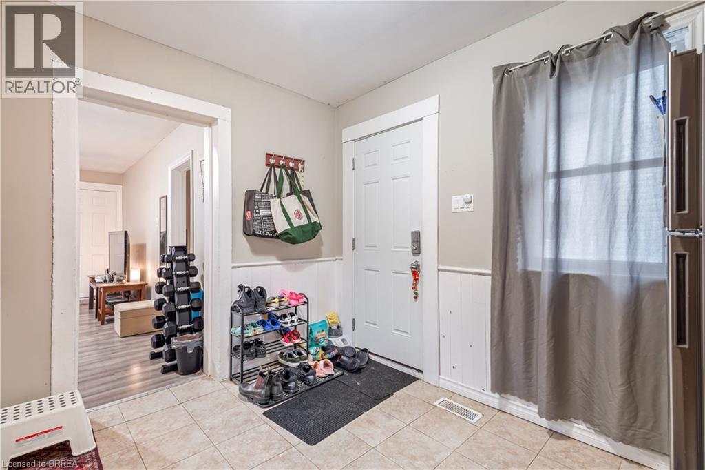 51-53 Jarvis Street, Brantford, Ontario  N3T 4A9 - Photo 7 - 40818751