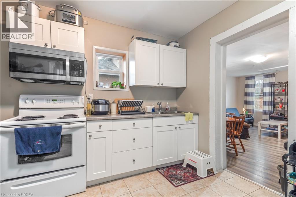 51-53 Jarvis Street, Brantford, Ontario  N3T 4A9 - Photo 8 - 40818751