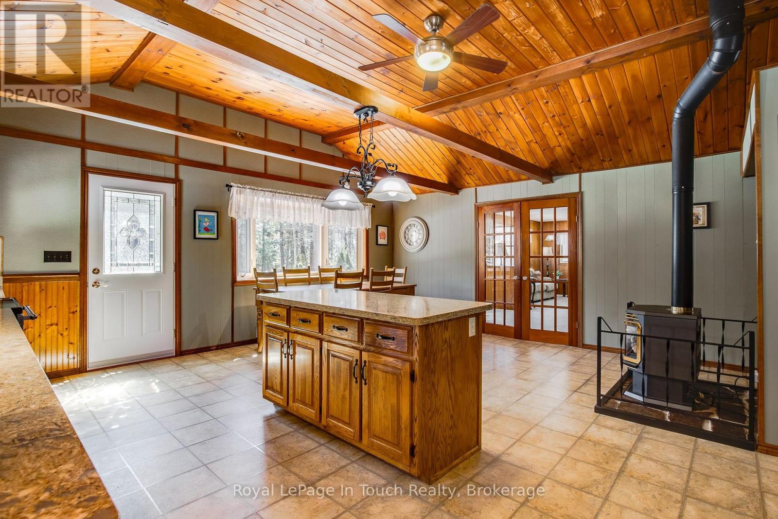 36 Card Avenue, Tiny, Ontario  L0L 2J0 - Photo 14 - S13007596