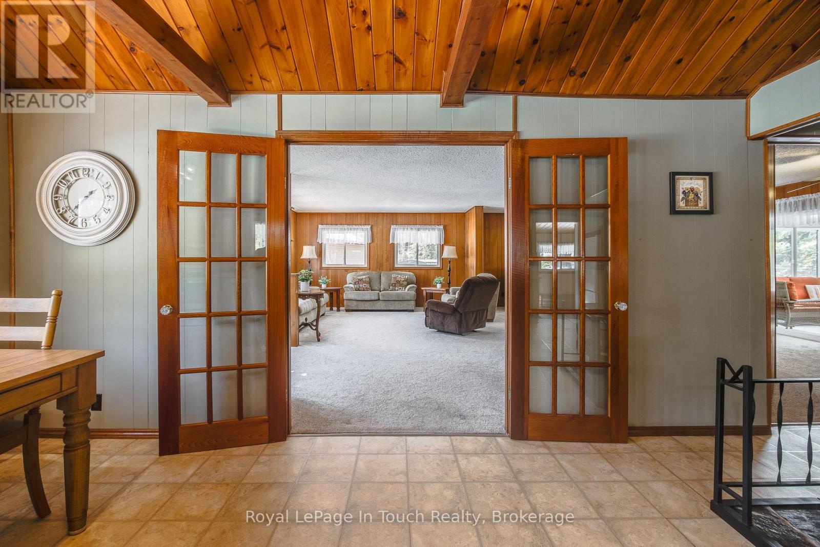 36 Card Avenue, Tiny, Ontario  L0L 2J0 - Photo 17 - S13007596