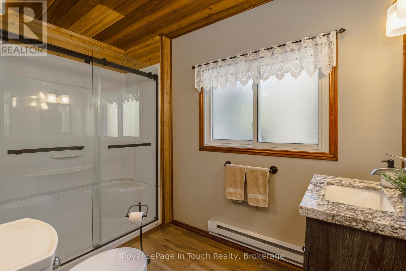 36 Card Avenue, Tiny, Ontario  L0L 2J0 - Photo 25 - S13007596