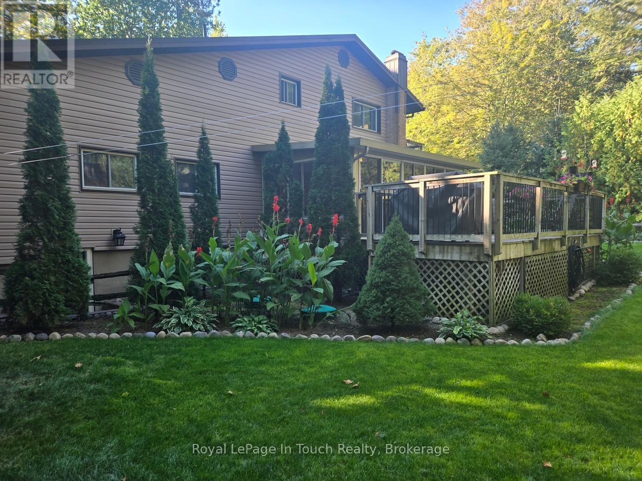 36 Card Avenue, Tiny, Ontario  L0L 2J0 - Photo 3 - S13007596