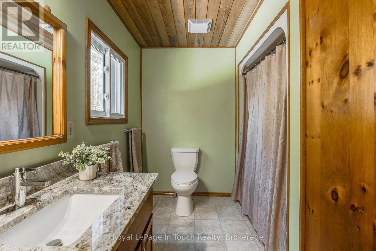 36 Card Avenue, Tiny, Ontario  L0L 2J0 - Photo 33 - S13007596