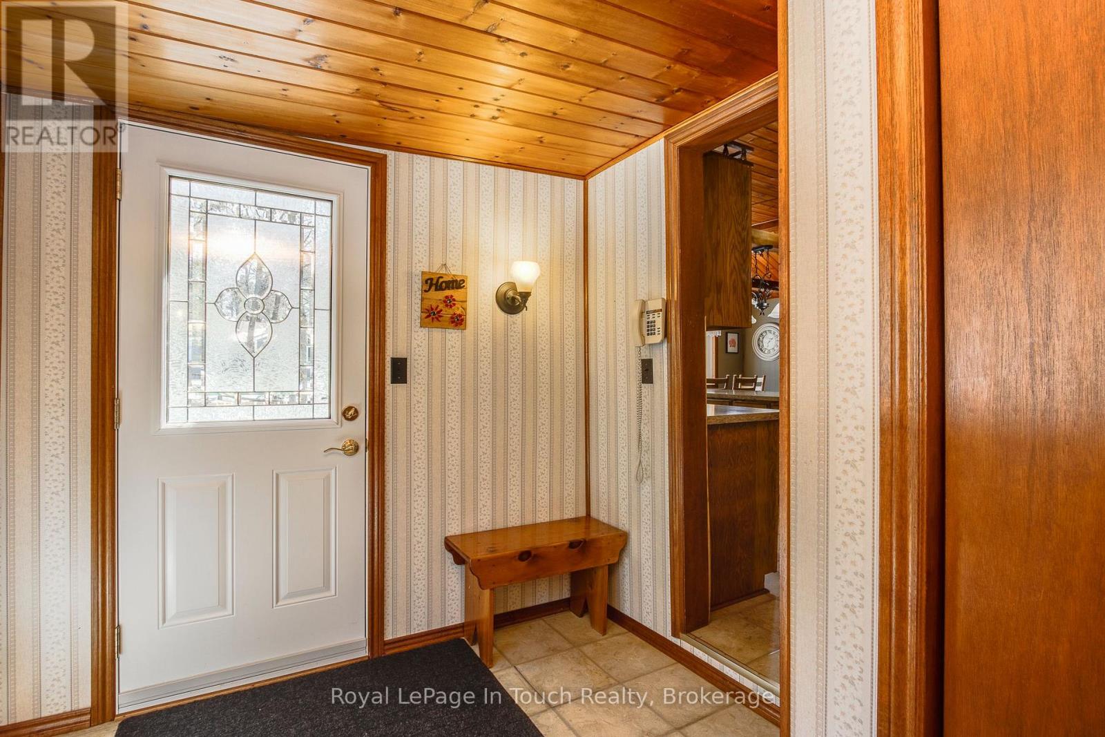 36 Card Avenue, Tiny, Ontario  L0L 2J0 - Photo 7 - S13007596