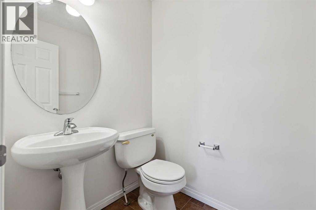 200 Silverado Drive SW, Calgary, Alberta  T2x 0E2 - Photo 17 - A2299238