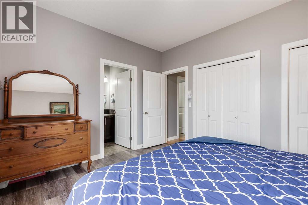 12 Mcclung Gate, Carstairs, Alberta  T0M 0N0 - Photo 17 - A2302275