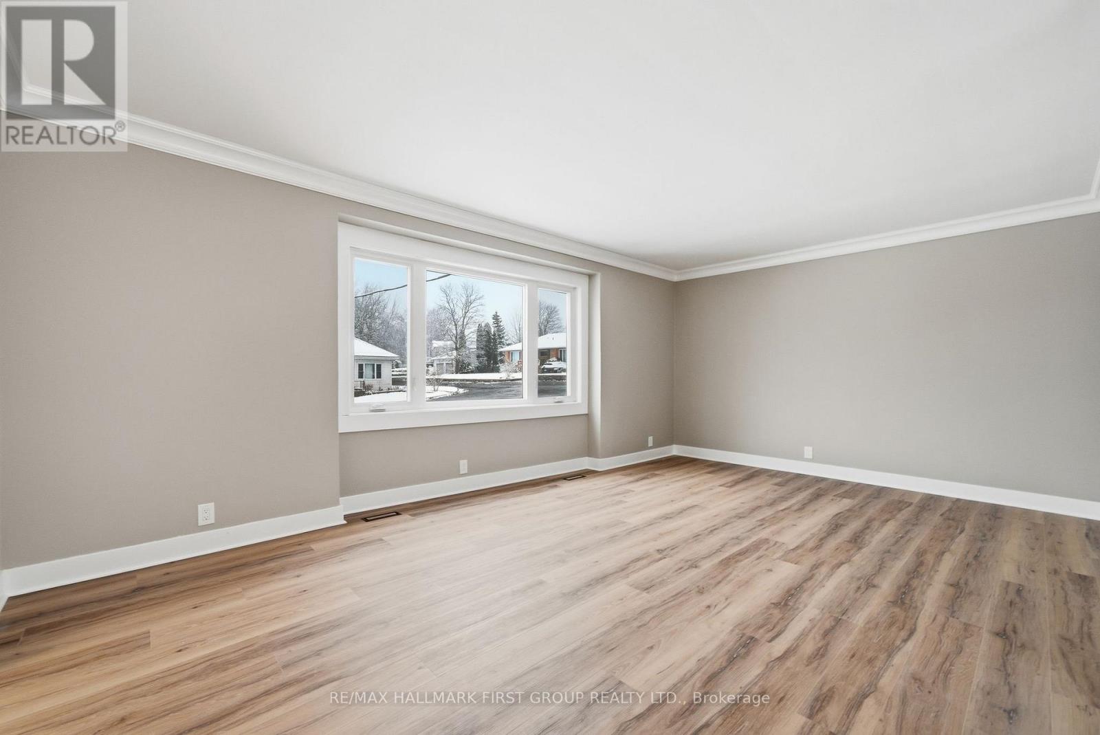 16 Sutcliffe Boulevard, Quinte West, Ontario  K8V 3M5 - Photo 13 - X13007684