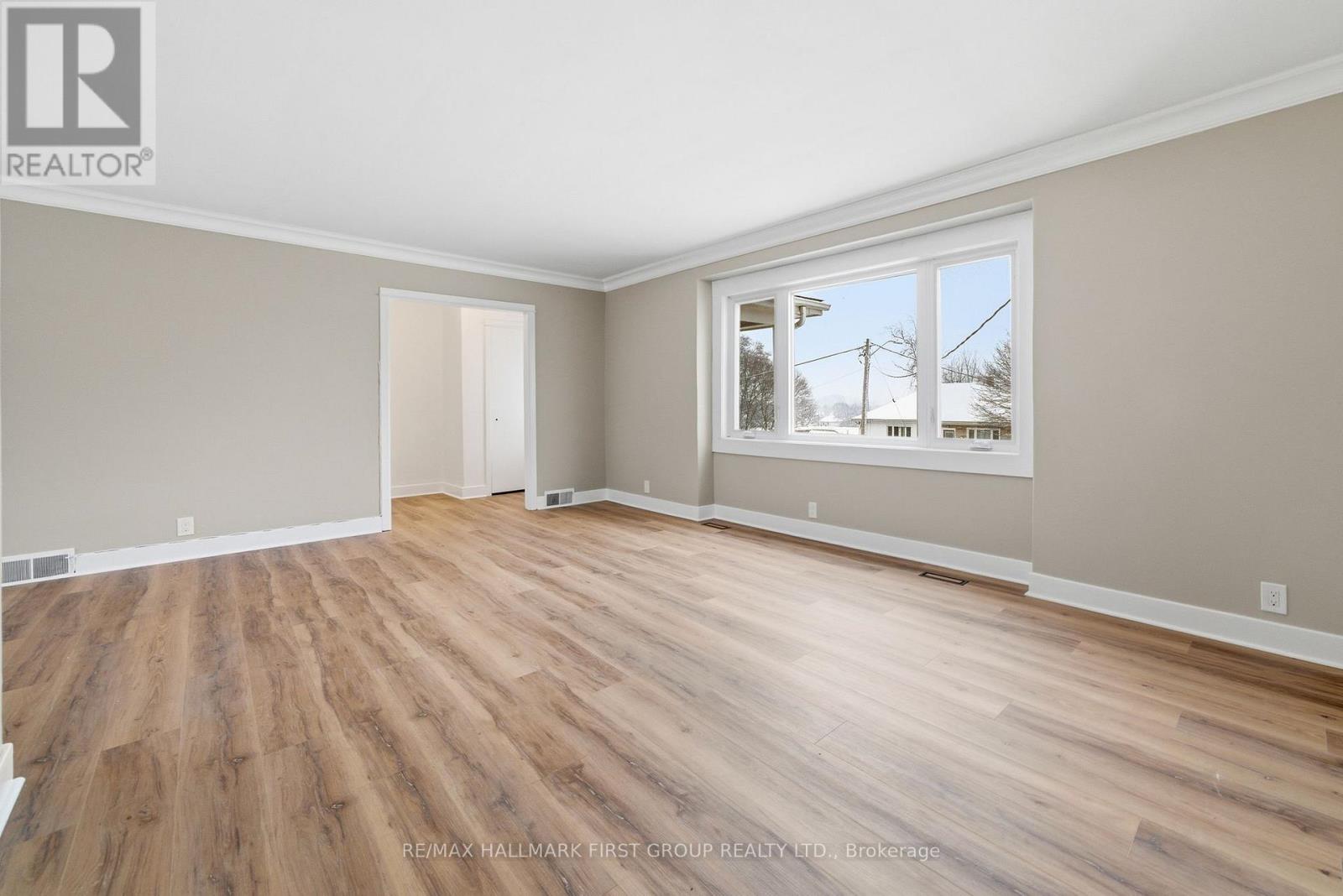 16 Sutcliffe Boulevard, Quinte West, Ontario  K8V 3M5 - Photo 17 - X13007684