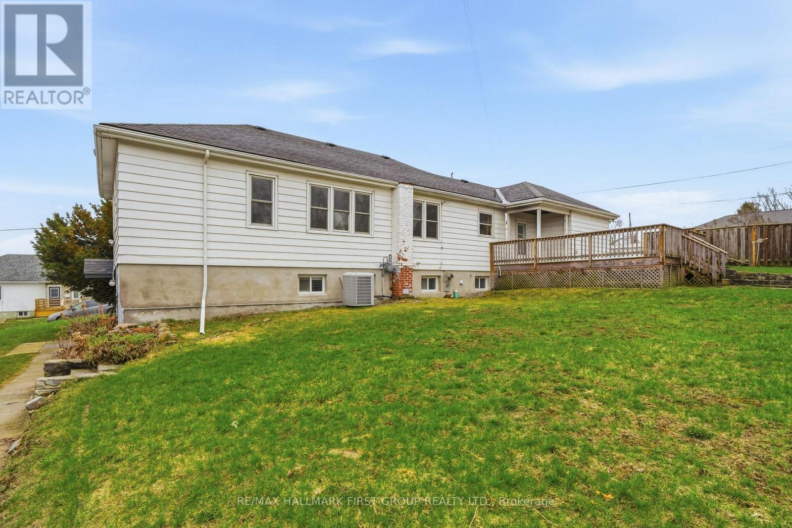 16 Sutcliffe Boulevard, Quinte West, Ontario  K8V 3M5 - Photo 46 - X13007684