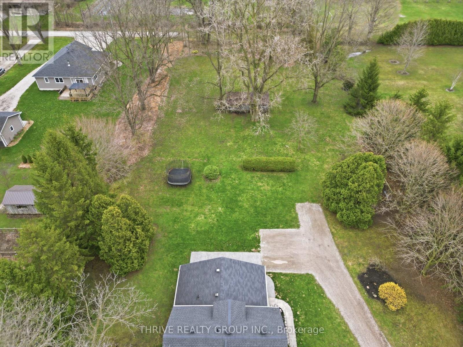 160 West Park Drive S, North Middlesex, Ontario  N0M 2K0 - Photo 44 - X13007458