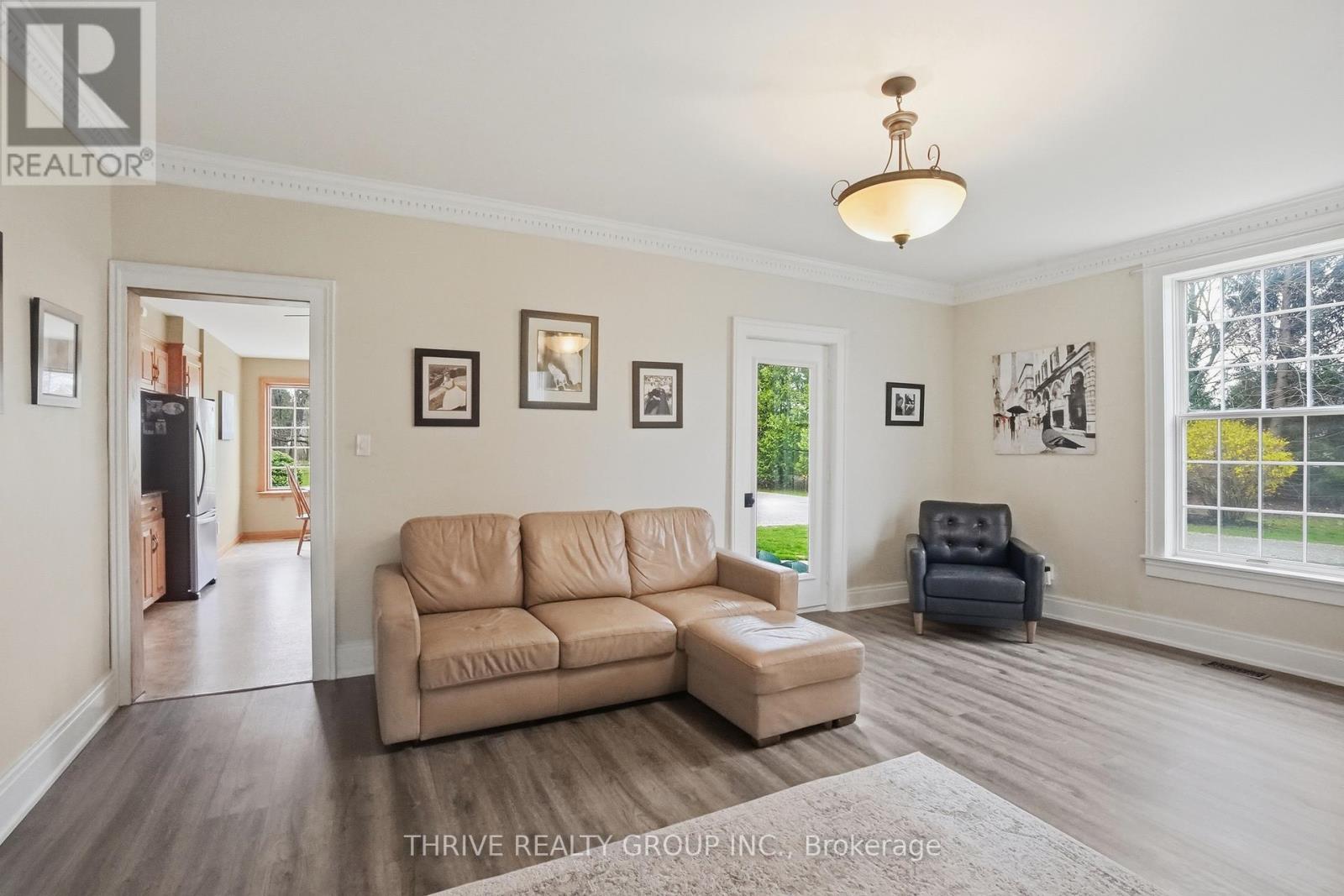 160 West Park Drive S, North Middlesex, Ontario  N0M 2K0 - Photo 9 - X13007458