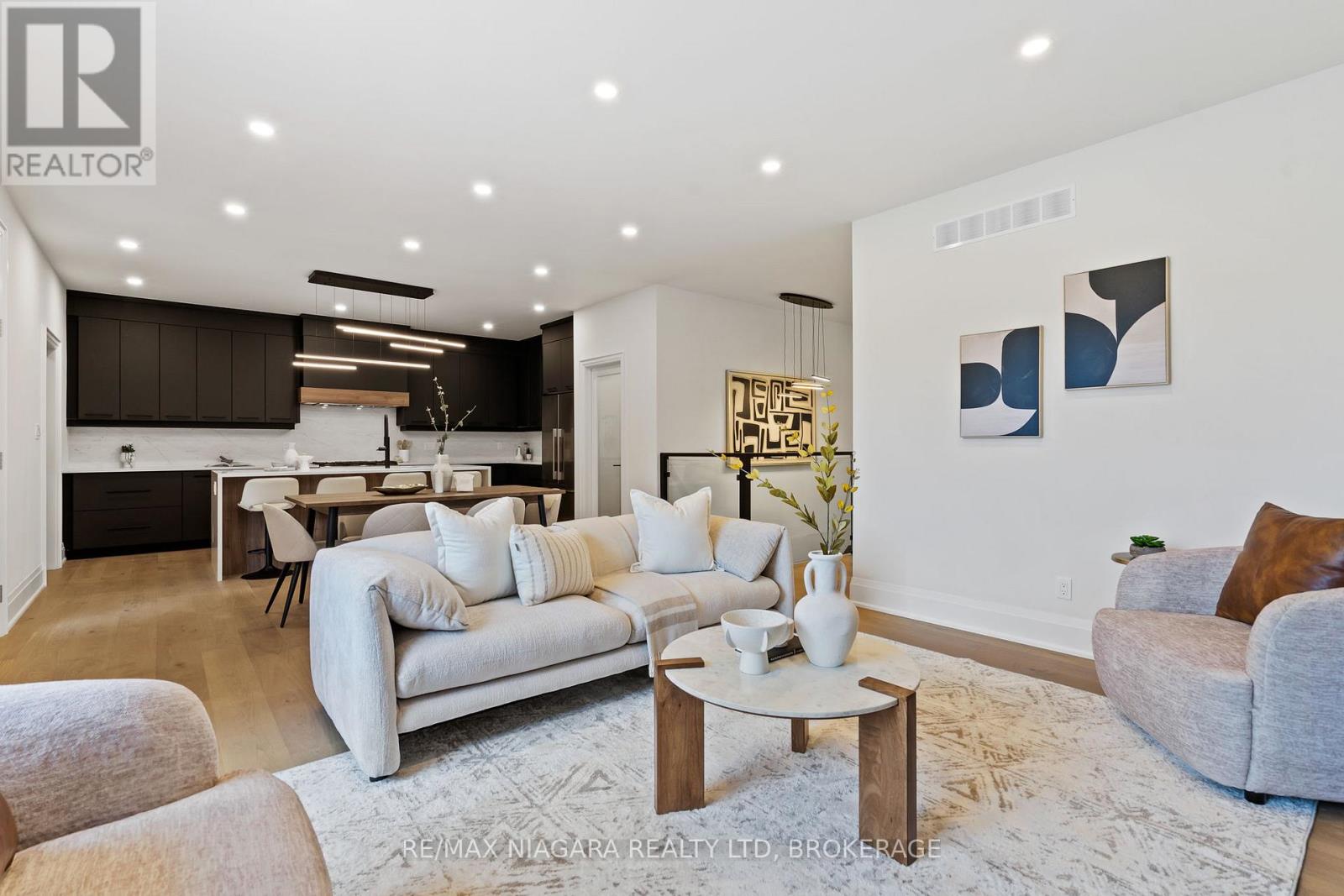 16 Accursi Crescent, Pelham, Ontario  L0S 1E2 - Photo 20 - X13007122