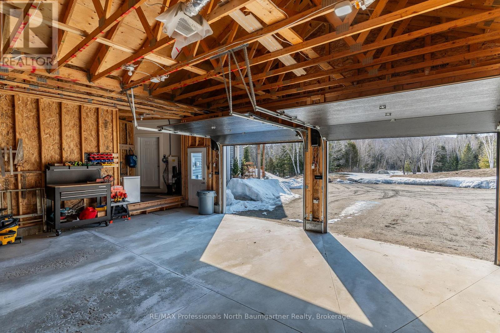 4318 Glamorgan Road, Dysart Et Al, Ontario  K0M 1S0 - Photo 40 - X13007692