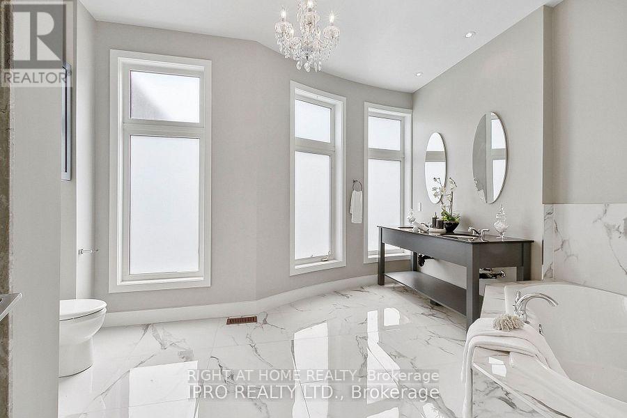 488 King Street E, Toronto, Ontario  M5A 1L8 - Photo 26 - C13007464