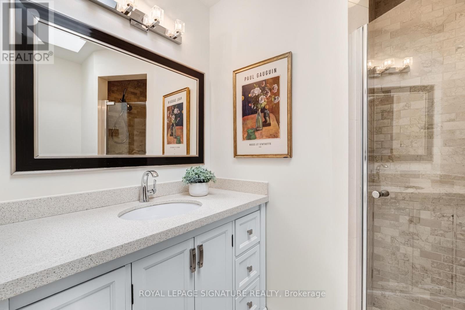 343 Sutherland Drive, Toronto, Ontario  M4G 1J7 - Photo 18 - C13007472