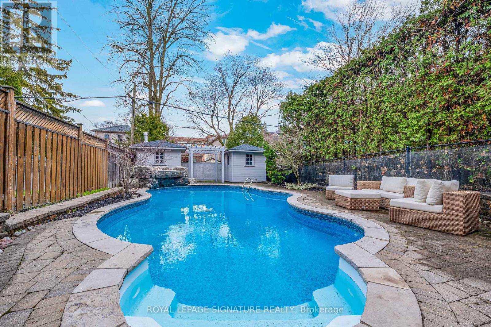 343 Sutherland Drive, Toronto, Ontario  M4G 1J7 - Photo 33 - C13007472