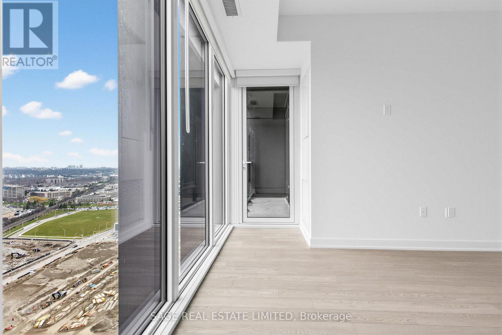 3208 - 1 Quarrington Lane, Toronto, Ontario  M3C 0S4 - Photo 10 - C13007554