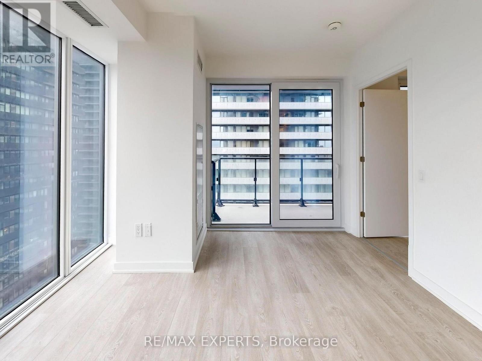 2710 - 634 Church Street, Toronto, Ontario  M4Y 0G9 - Photo 9 - C13007562