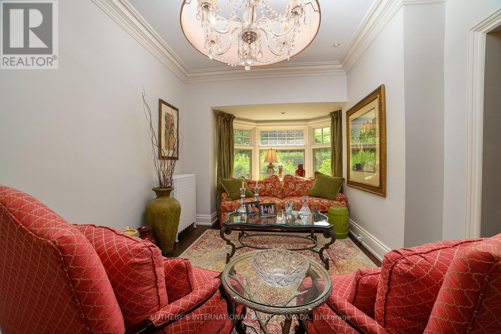 43 Maple Avenue, Toronto, Ontario  M4W 2T9 - Photo 10 - C13007580